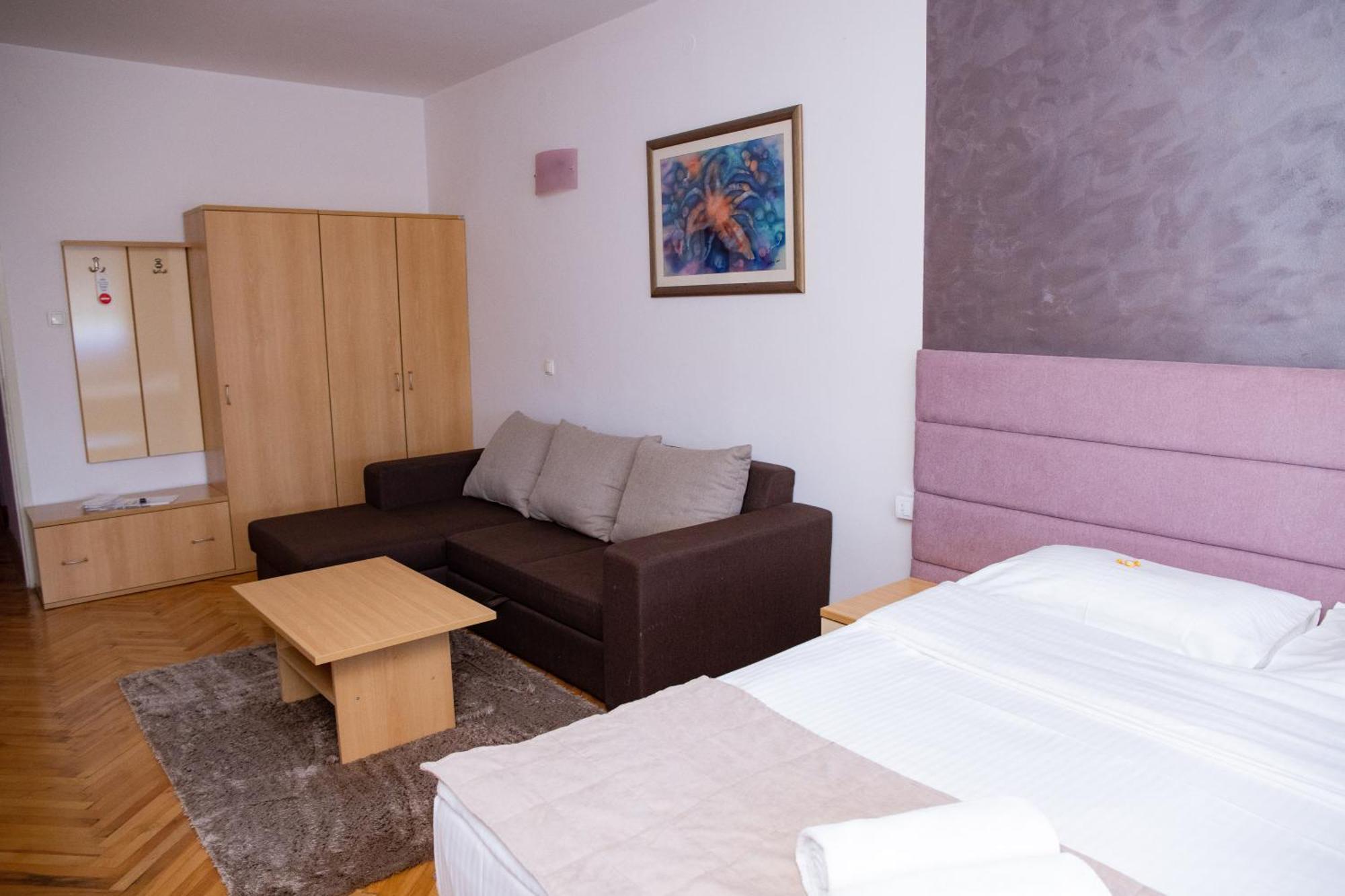 Motel New Sanatron Bosanski Novi Exterior photo